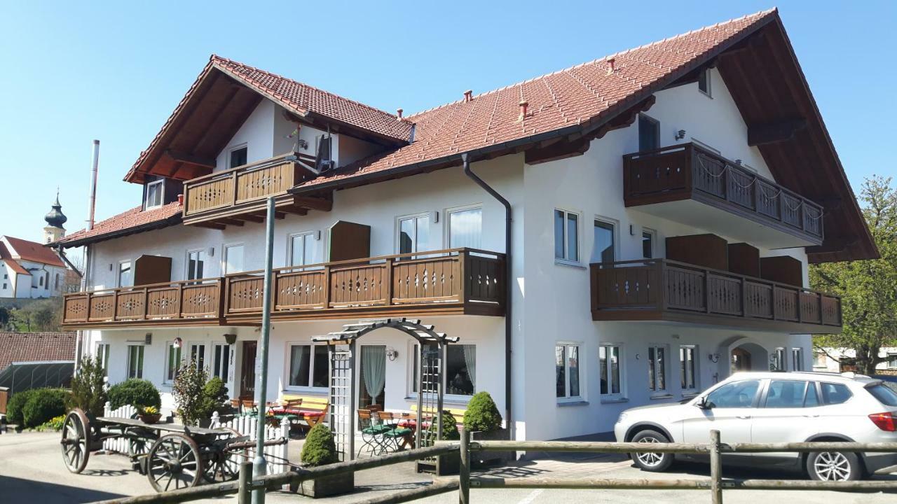 Hotel Gasthof "Zum Strauss" Wildsteig Exteriér fotografie